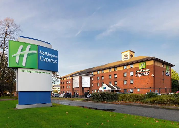Holiday Inn Express Birmingham Oldbury By Ihg